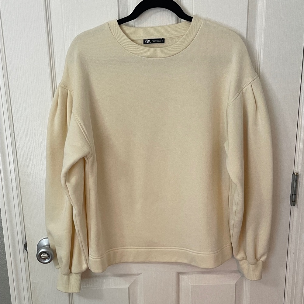 Zara Women’s Puff Sleeve Off-White Crewneck Sweatshirt